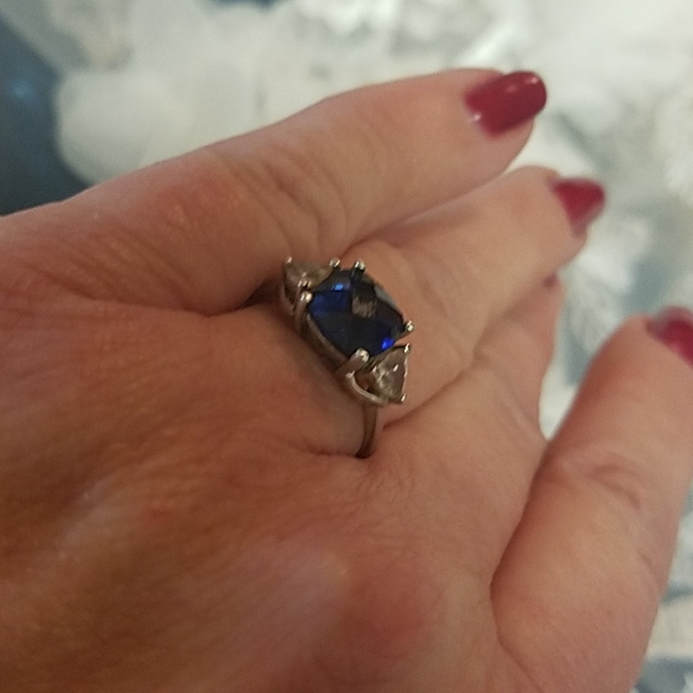 EMA Sterling Rhinestone Ring - Picture 4 of 5
